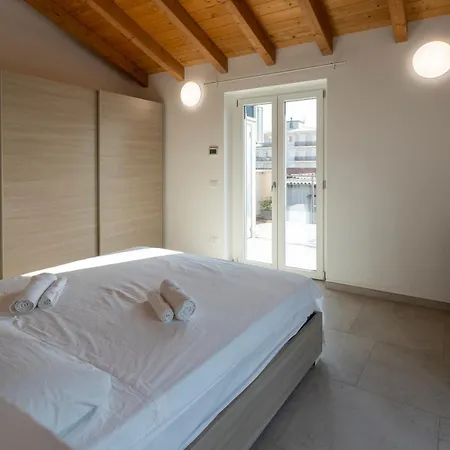 アパート Risorgimento ノヴァーラ